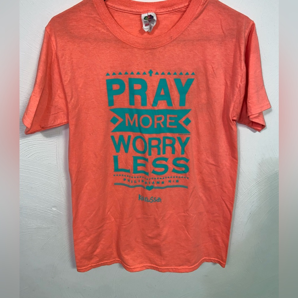 Kerusso Pray More Worry Less Tshirt Size Small